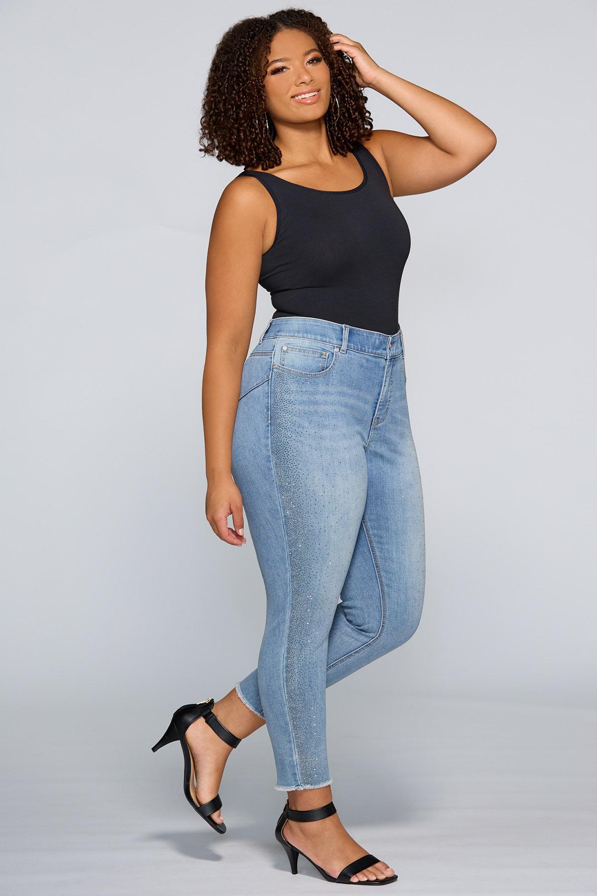 Plus Size Contour Embellished Ankle Jeans