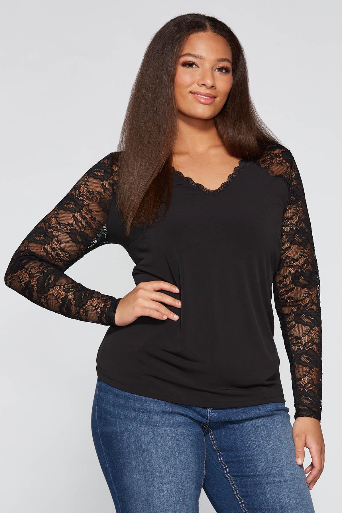 Plus Size Coutour Lace Trim Top