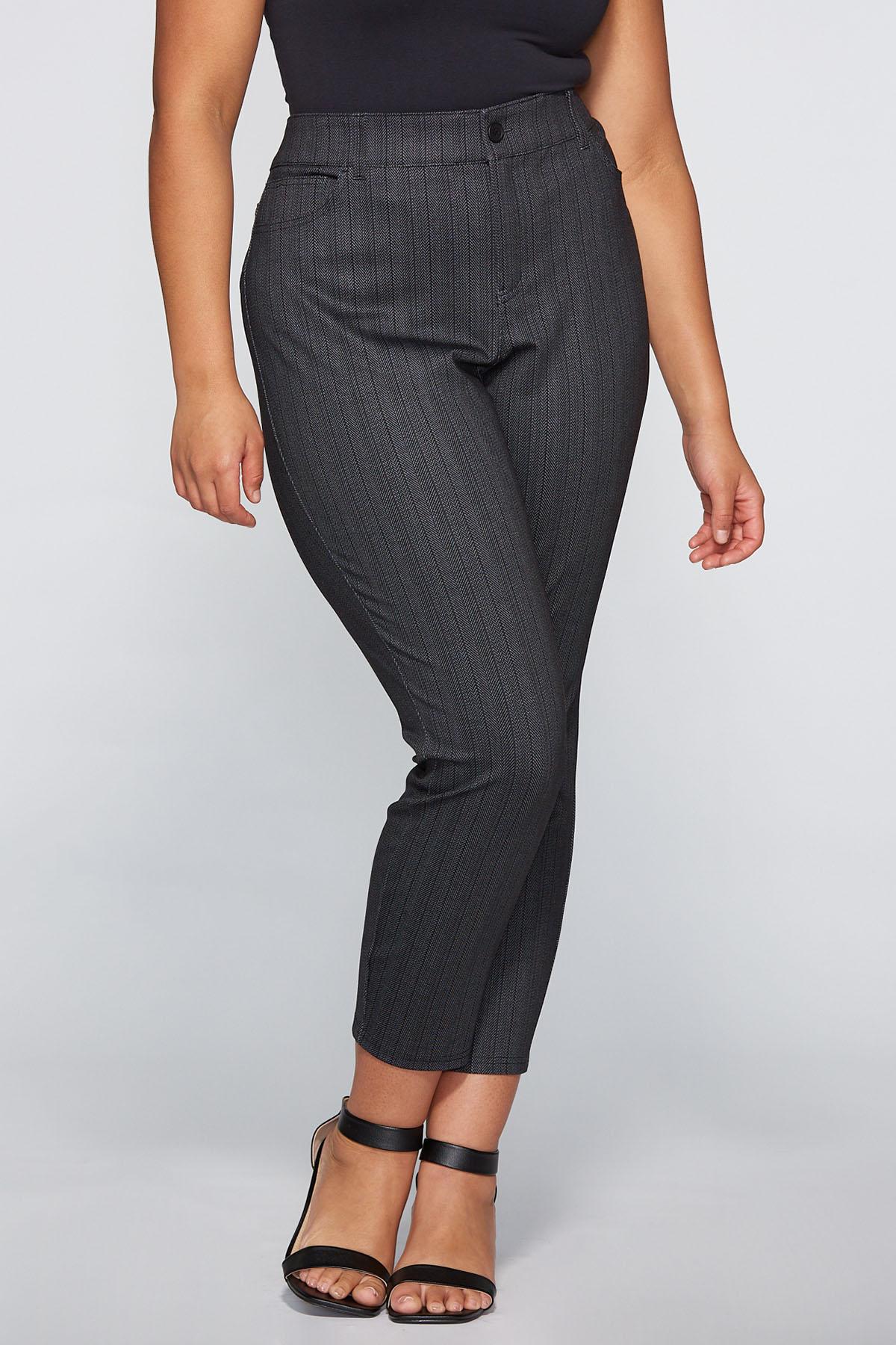 Plus Size Contour Pattern Pants